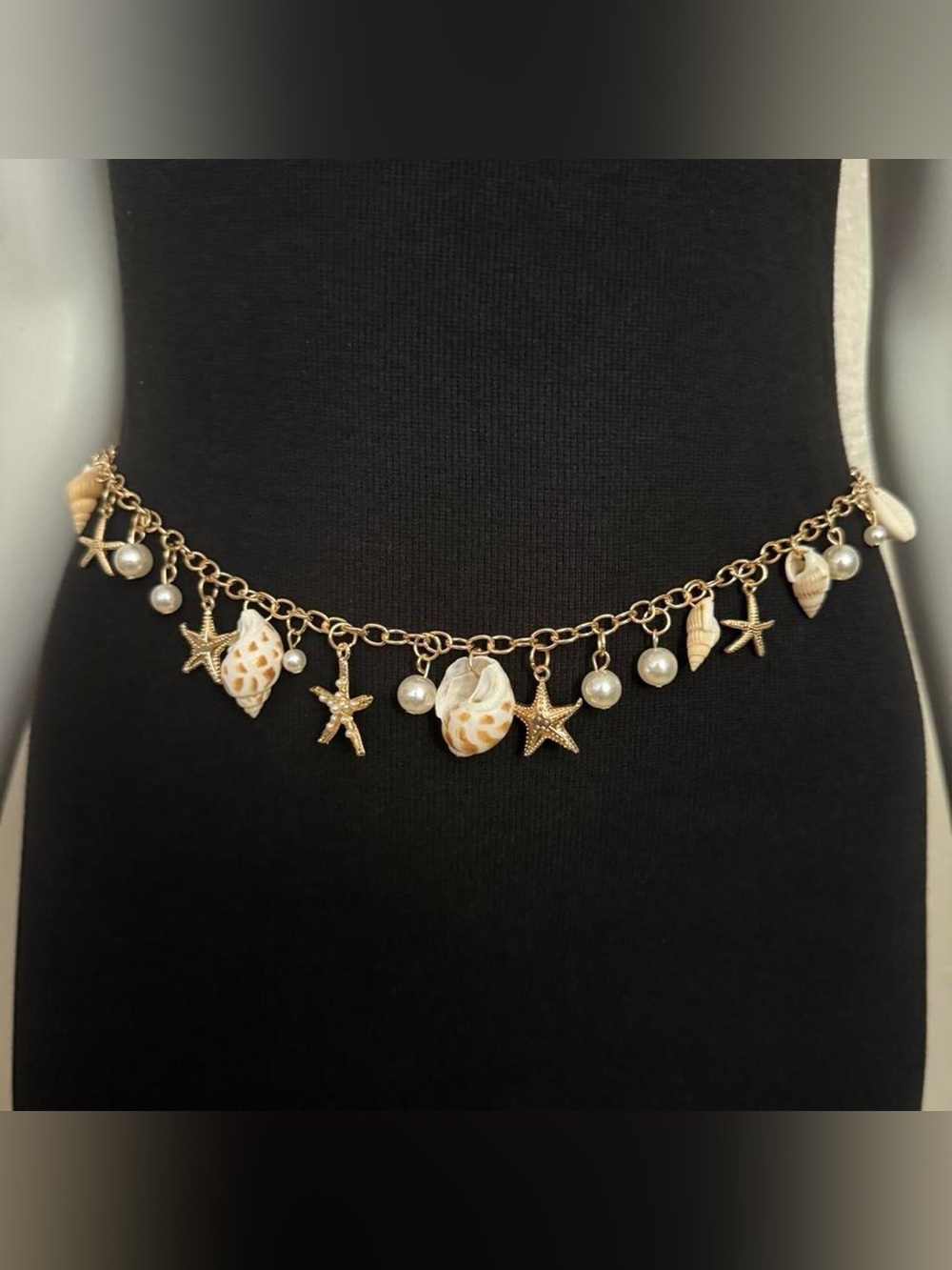 Gold tone skinny chain belt with seashell charms